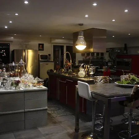 Villa Maison Contemporaine Bien Jacuzzi Hammam Et Art Immersif Dans Un Cadre Zen Proximité Mont Michel *