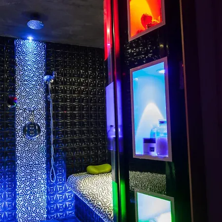 Maison Contemporaine Bien Jacuzzi Hammam Et Art Immersif Dans Un Cadre Zen Proximité Mont Michel Saint-James