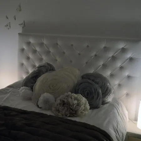 빌라 Maison 10 Pers - Jacuzzi Hammam - Mont St Michel *