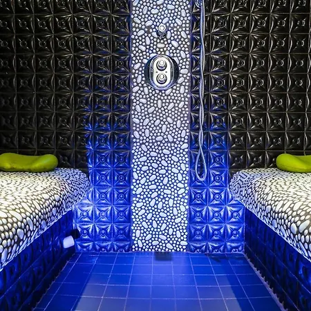 Willa Maison 10 Pers - Jacuzzi Hammam - Mont St Michel Saint-James