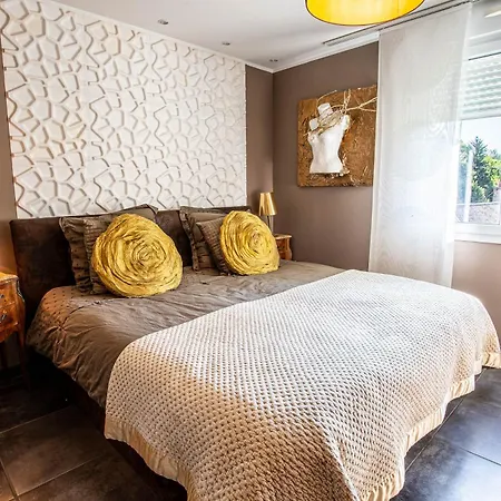 Maison 10 Pers - Jacuzzi Hammam - Mont St Michel *