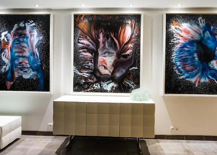 빌라 Maison 10 Pers - Jacuzzi Hammam - Mont St Michel *