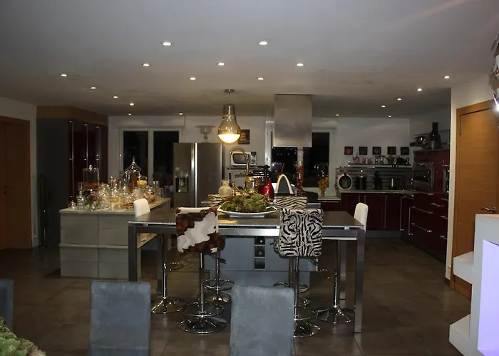 Maison 10 Pers - Jacuzzi Hammam - Mont St Michel 빌라