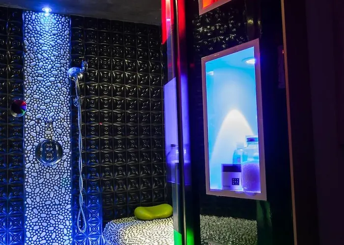 Maison 10 Pers - Jacuzzi Hammam - Mont St Michel 세인트제임스