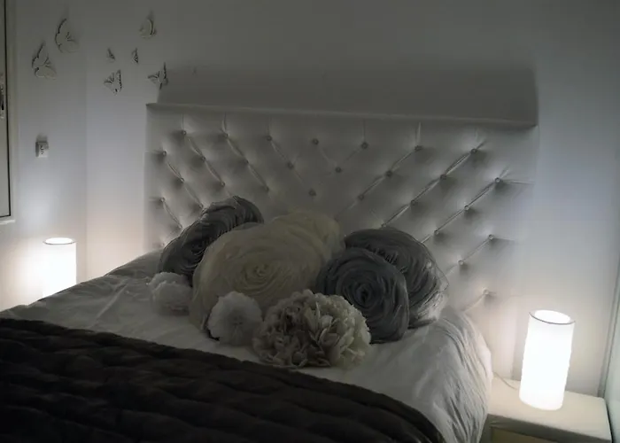 빌라 Maison 10 Pers - Jacuzzi Hammam - Mont St Michel *