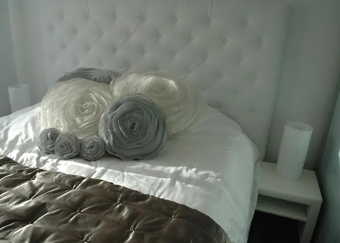 Maison 10 Pers - Jacuzzi Hammam - Mont St Michel 빌라 세인트제임스