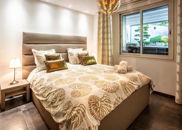 빌라 Maison 10 Pers - Jacuzzi Hammam - Mont St Michel *